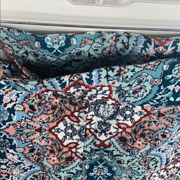 Printed Crop Pant - Picture 3 of 3